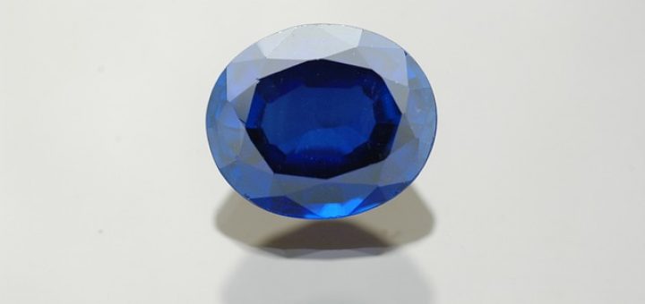 saphir bleu