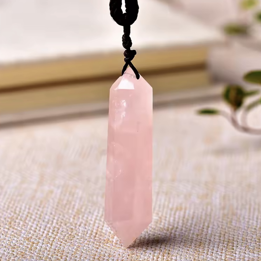 Pendentifs en pierre naturelle